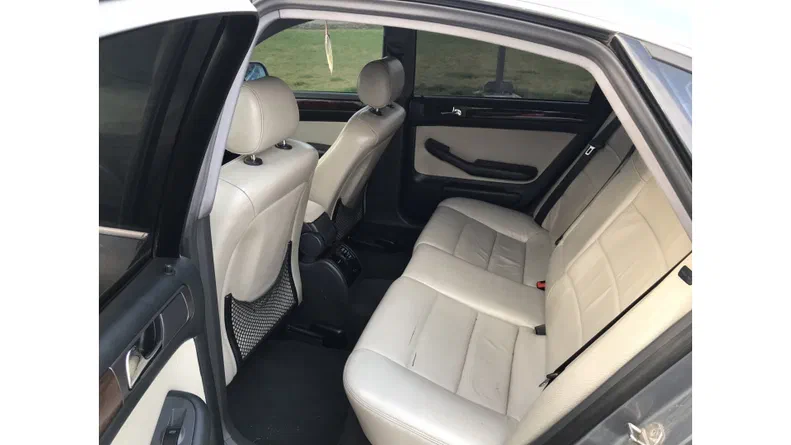 Audi A6 2000 - 13