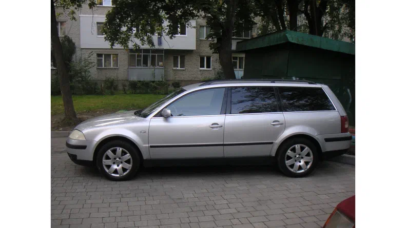 Volkswagen Passat CC 2004