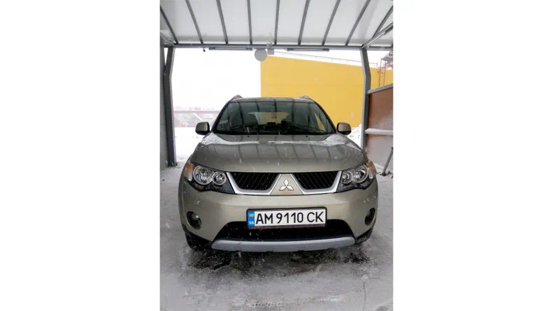 Mitsubishi Outlander 2008