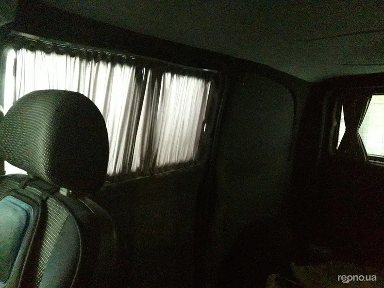 Mercedes-Benz Vito 2005 - 7