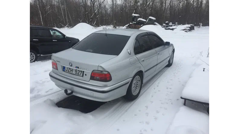 BMW 5 серии 1999