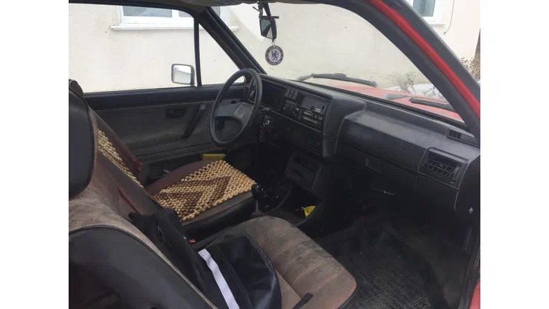 Volkswagen Golf 1986 - 8