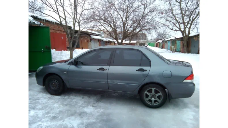 Mitsubishi Lancer 2005