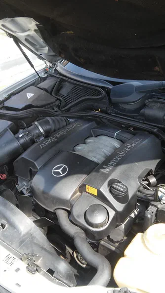 Mercedes-Benz E-Клас 1998 - 47