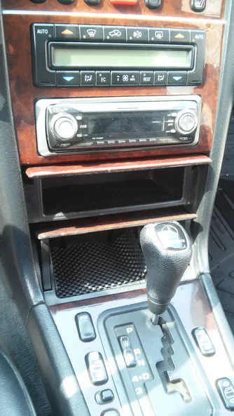 Mercedes-Benz E-Клас 1998 - 33