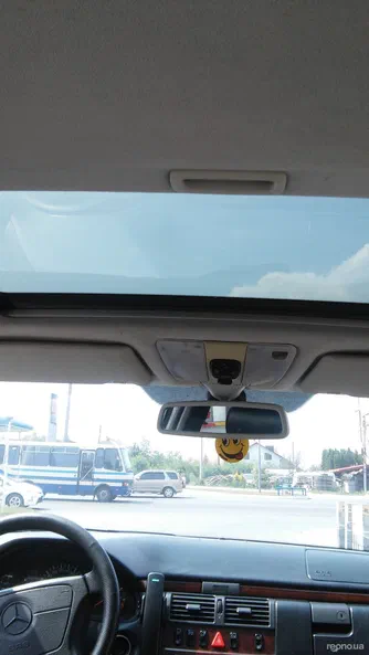 Mercedes-Benz E-Клас 1998 - 27