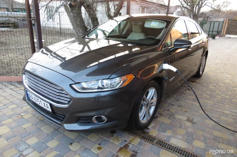 Ford Fusion 2016