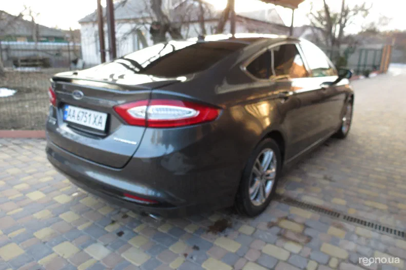 Ford Fusion 2016