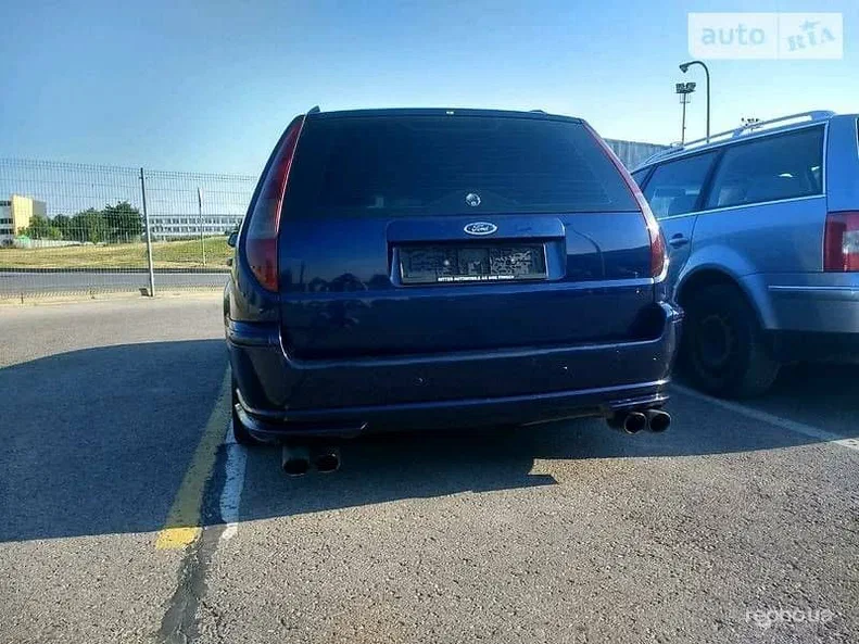 Ford Mondeo 2002 - 12