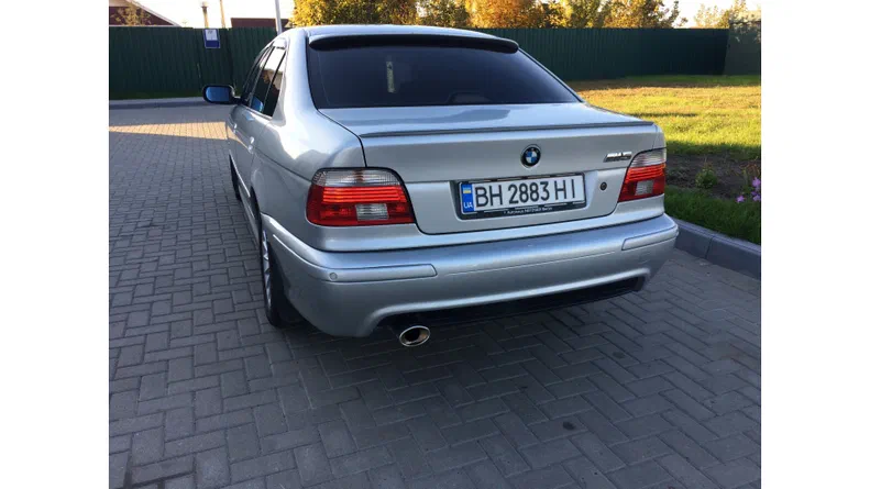 BMW 5 серии 2001