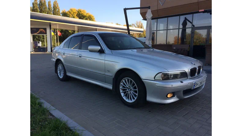 BMW 5 серии 2001