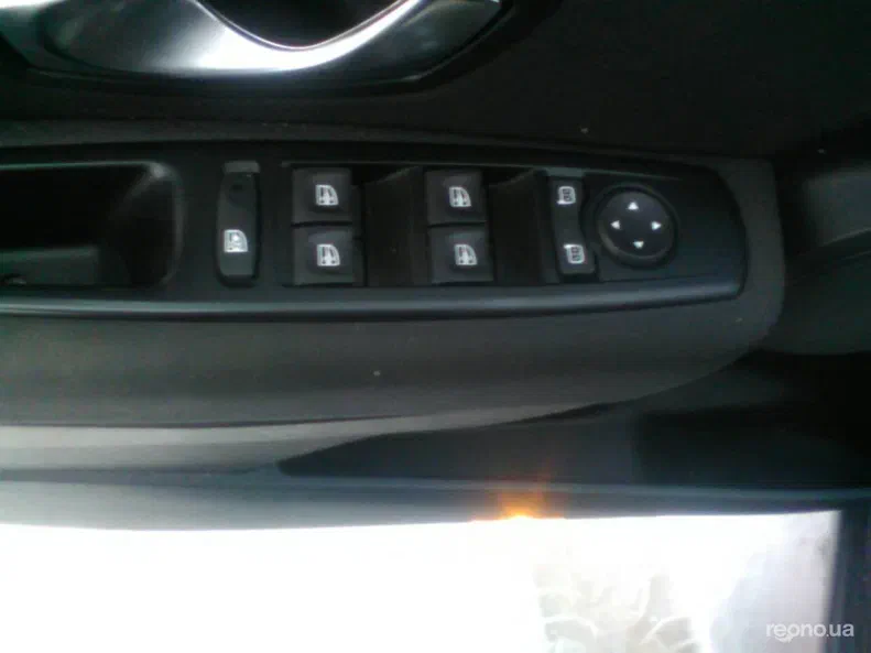 Renault Megane 2010 - 8