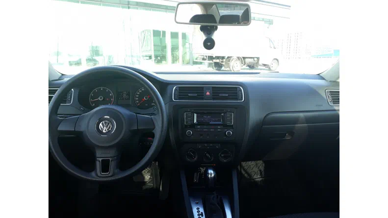 Volkswagen Jetta 2013 - 7