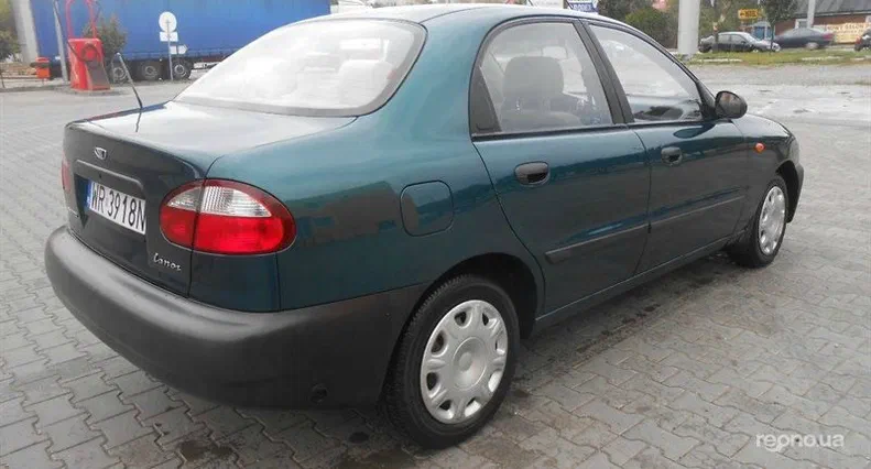 Daewoo Lanos 2001