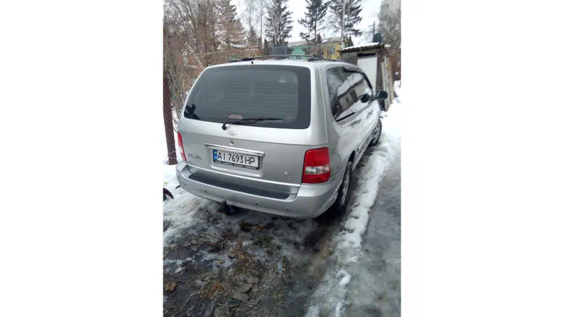 Kia Carnival 2004 - 7