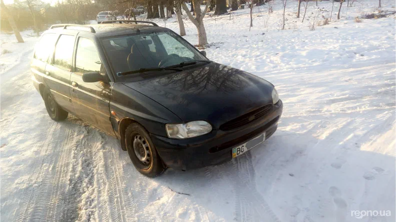 Ford Escort 1996 - 9