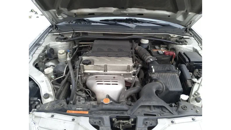 Mitsubishi Galant 2012