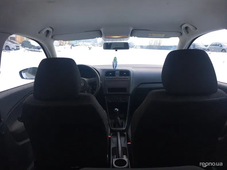 Volkswagen Polo 2013 - 8