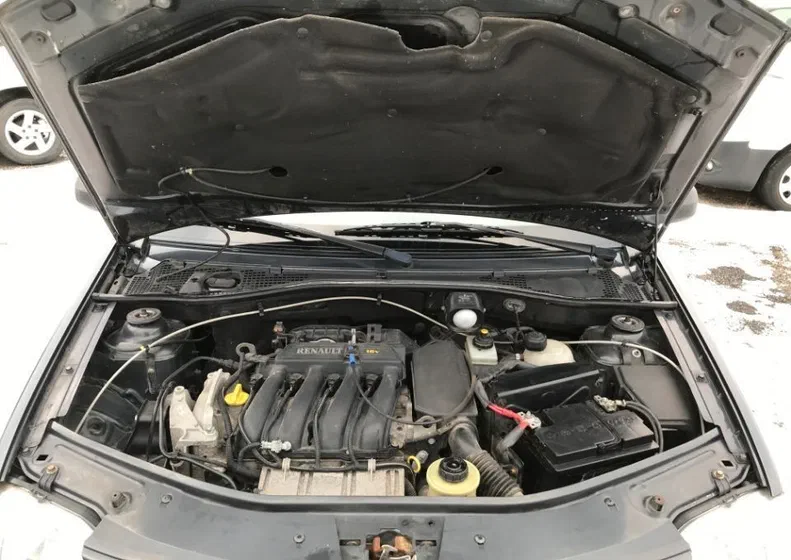 Renault Logan 2006 - 10