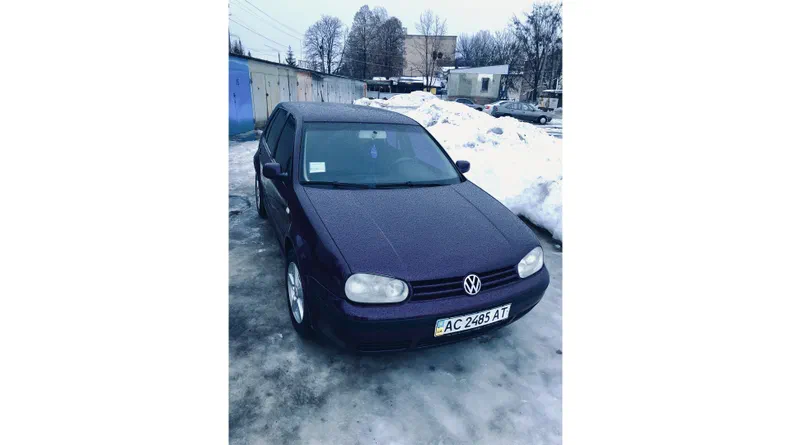 Volkswagen Golf 2004