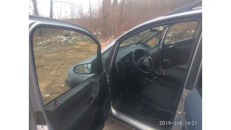 Opel Zafira 2002 - 18