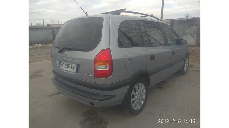Opel Zafira 2002 - 21