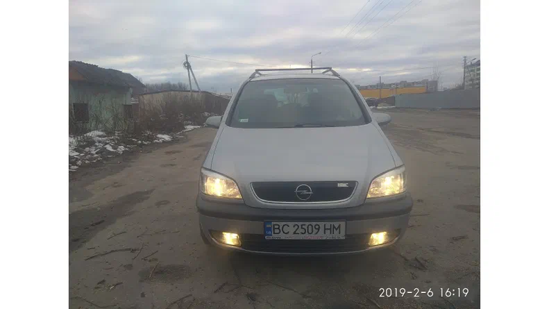 Opel Zafira 2002 - 6