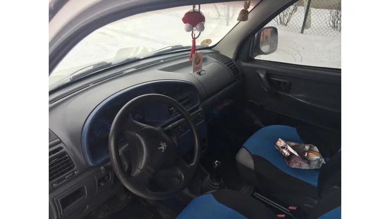 Peugeot Partner 2002 - 8