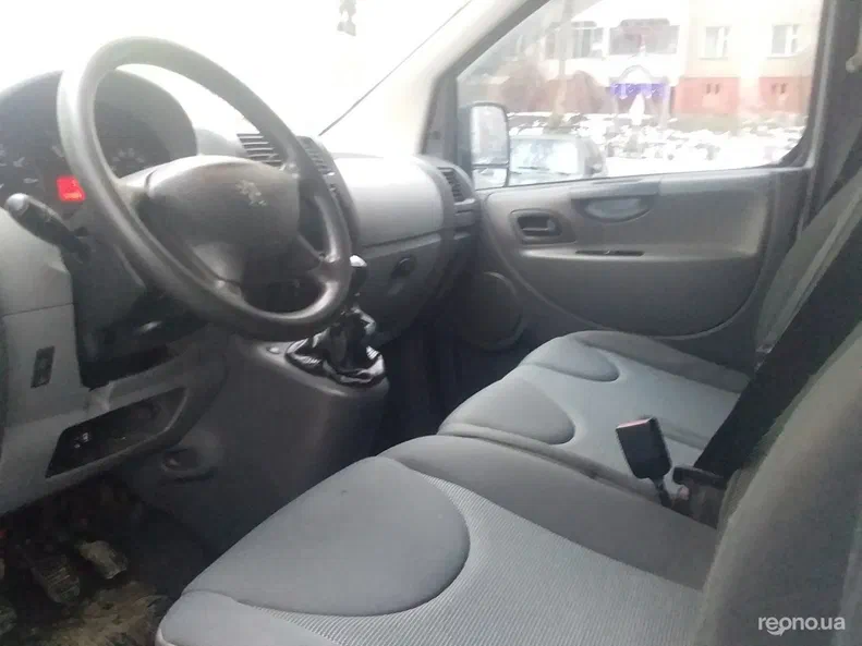 Peugeot Expert 2010 - 6