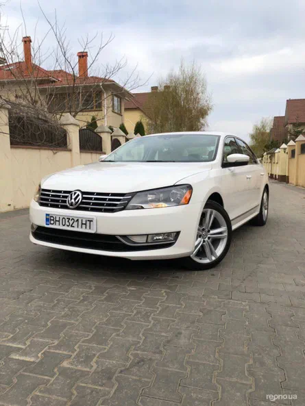 Volkswagen Passat 2013 - 0