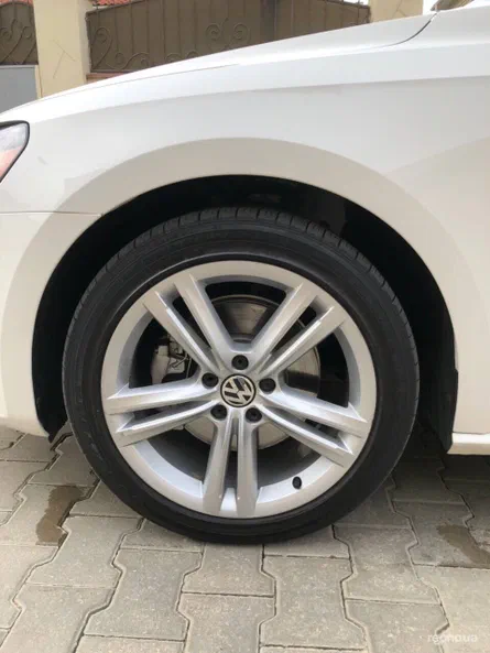 Volkswagen Passat 2013 - 3
