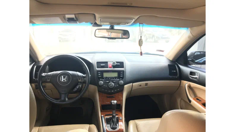 Honda Accord 2007 - 11