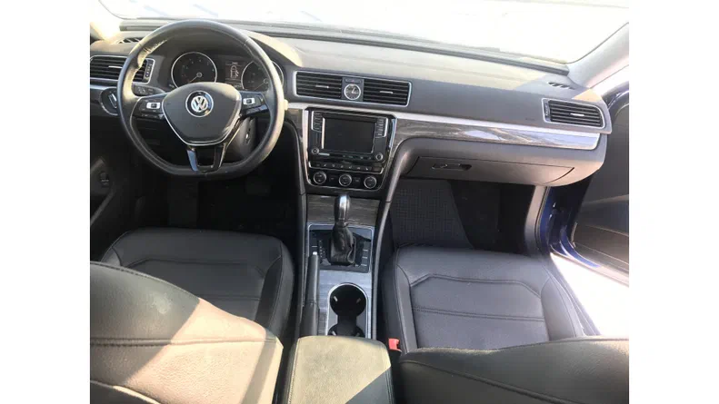 Volkswagen Passat 2016 - 6