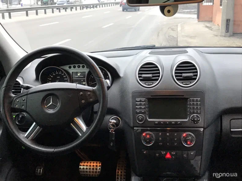 Mercedes-Benz M-Класс 2008
