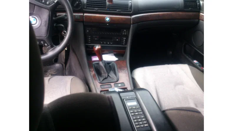 BMW 7 серія 1997 - 7