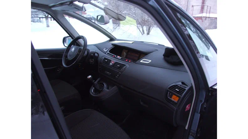 Citroen C4 Picasso 2011 - 22