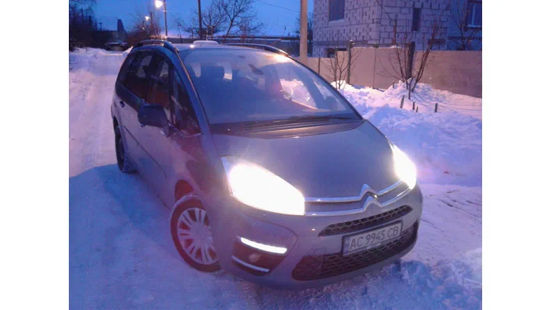 Citroen C4 Picasso 2011 - 6