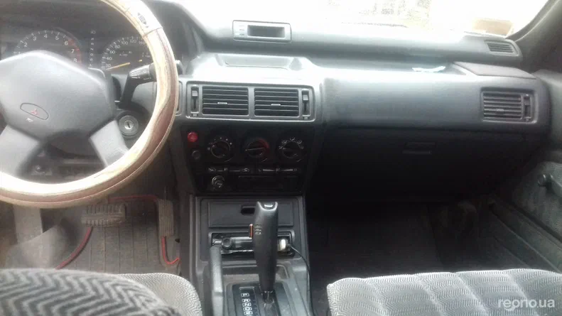 Mitsubishi Galant 1990