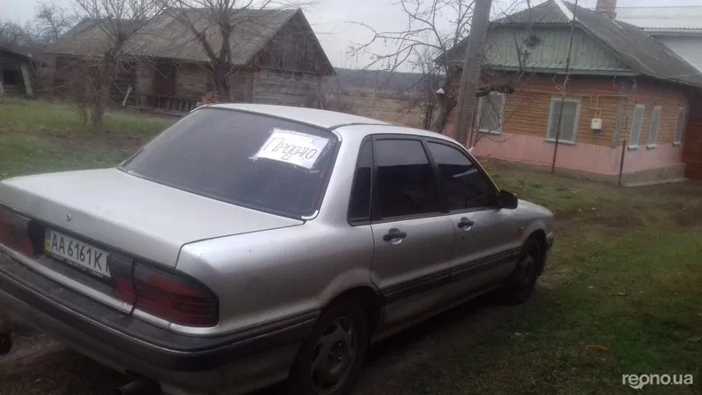 Mitsubishi Galant 1990