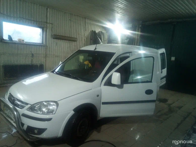 Opel Combo 2008 - 3
