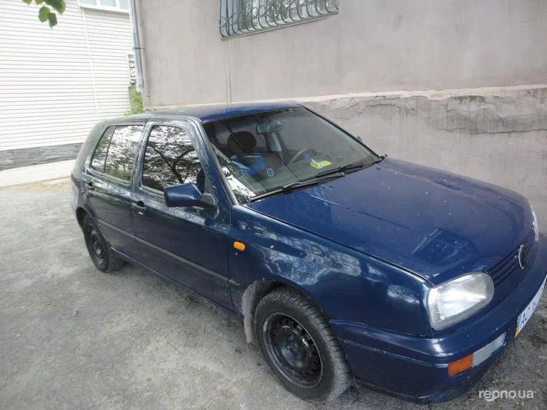 Volkswagen Golf 1996