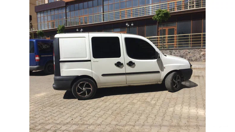 Fiat Doblo 2005