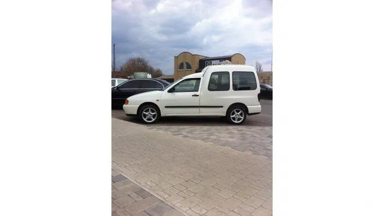 Volkswagen Caddy 2003
