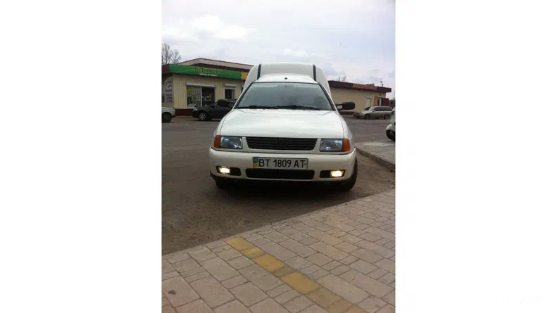 Volkswagen Caddy 2003