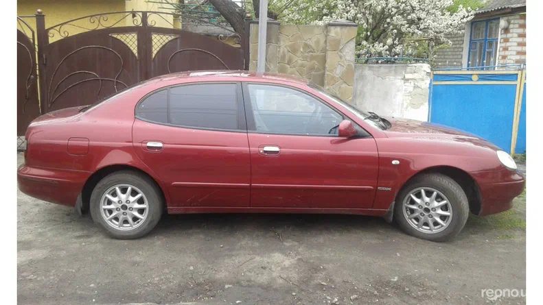 Daewoo Leganza 2001