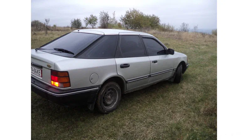 Ford Scorpio 1988