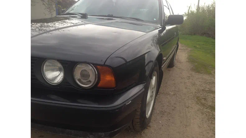 BMW 5 серии 1993