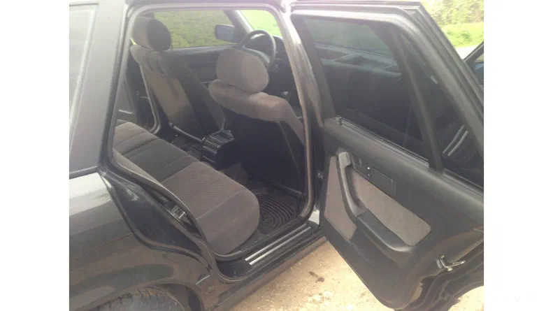 BMW 5 серія 1993 - 15