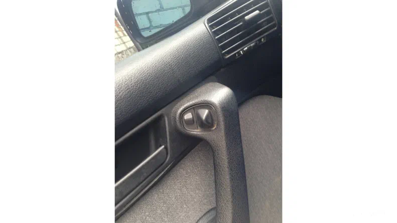 BMW 5 серія 1993 - 18