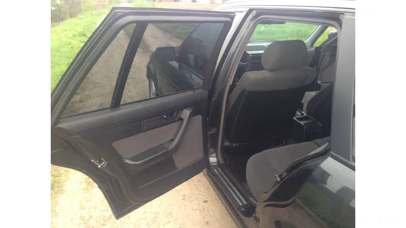 BMW 5 серія 1993 - 14